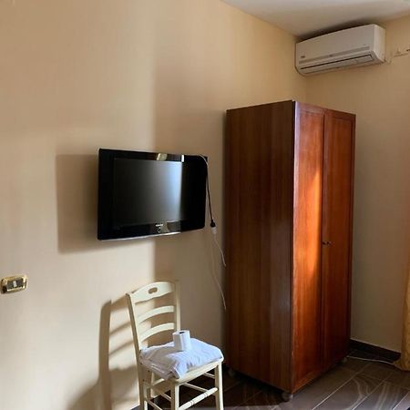 Bed and Breakfast beb elia Neapel Exterior foto